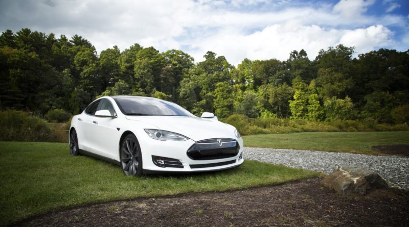 Tesla to deliver fully autonomous cars